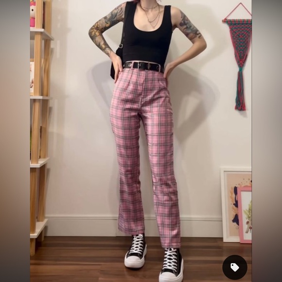 Hollister ultra high rise plaid cargo jogger pants - Picture 9 of 9